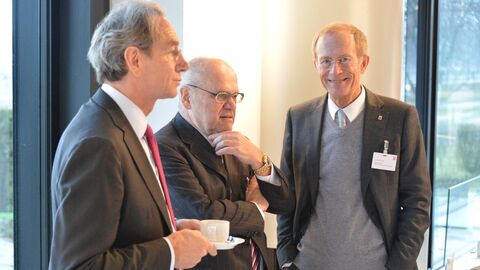 Pausengespräch Pausengespräch