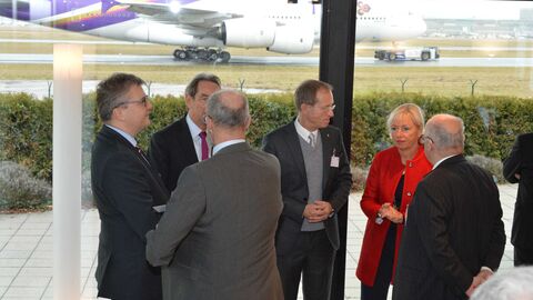 Sitzungsort am Frankfurter Flughafen Sitzungsort am Frankfurter Flughafen